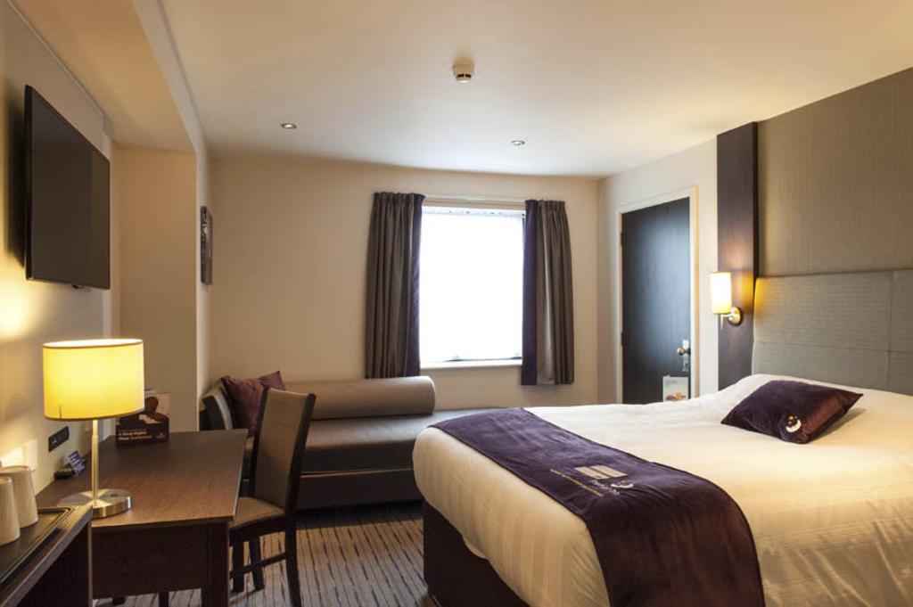 Premier Inn London Southwark Room photo