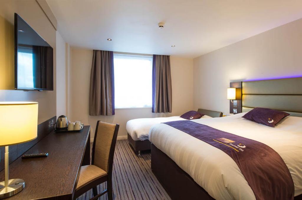 Premier Inn London Southwark Room photo