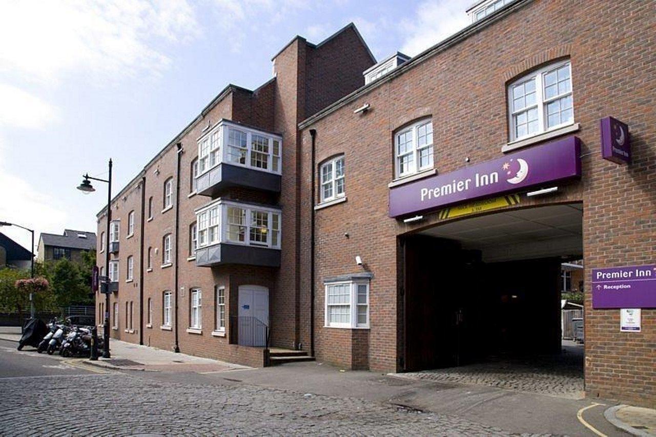 Premier Inn London Southwark Exterior photo