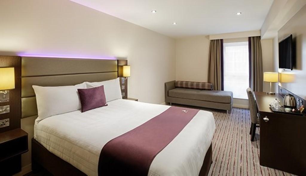 Premier Inn London Southwark Exterior photo